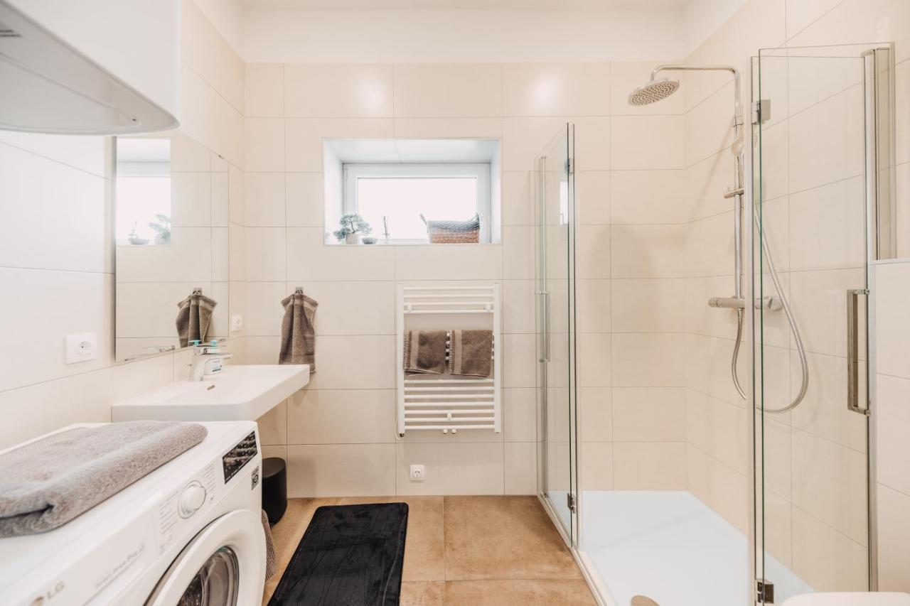 Wohnen Bahnstrasse 5 Apartment Клагенфурт Екстериор снимка